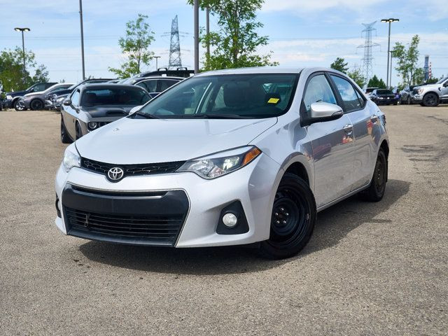2014 Toyota Corolla S | Backup Cam | Bluetooth | Heated Seats in Cars & Trucks in Edmonton