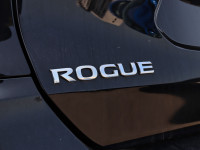 Odometer is 7907 kilometers below market average! 2020 Nissan Rogue SV Black AWD AWD, ABS brakes, Al... (image 6)