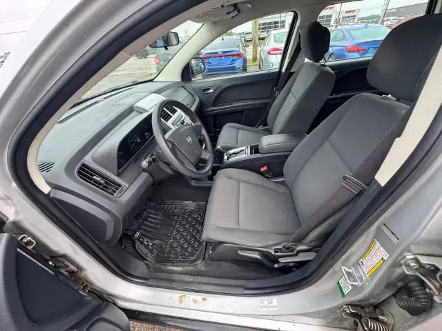 2010 Dodge Journey AS IS, SE, ONE OWNER, NO ACCIDENTS, in Cars & Trucks in London - Image 12