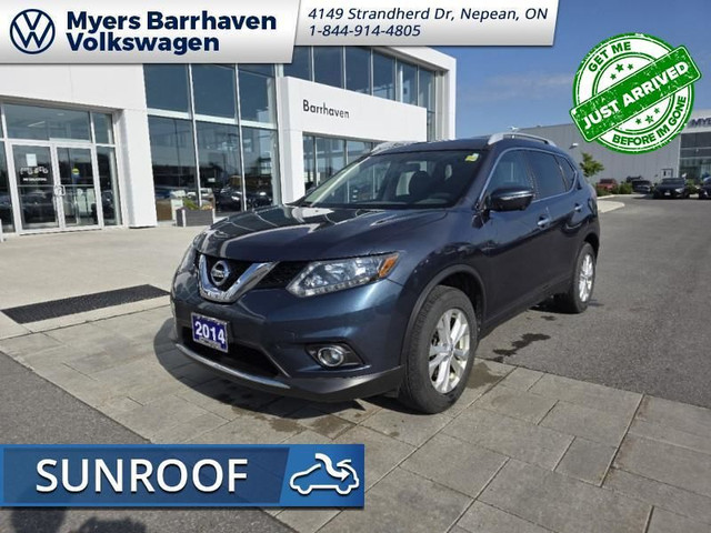 2014 Nissan Rogue SV  - Sunroof -  Bluetooth -  Heated Seats in Cars & Trucks in Ottawa