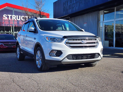 2017 Ford Escape SE ECOBOOST AWD * CAMERA * NAVI * MAGS * CLEAN!