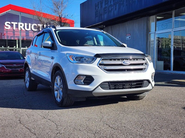 2017 Ford Escape SE ECOBOOST AWD * CAMERA * NAVI * MAGS * CLEAN! in Cars & Trucks in City of Montréal