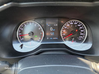 AUCUN DOSSIER DE DOMMAGE Ce Rav4 est équipé de : Bluetooth, Cruise, PRISE USB, sièges chauffants, AP... (image 9)
