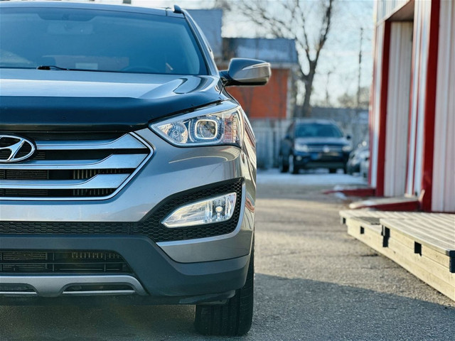 2015 Hyundai Santa Fe Limited in Cars & Trucks in Regina - Image 4