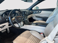 Another welcome addition to the ///MBCH COLLECTION, This stunning one owner SL550 Roadster comes to... (image 9)