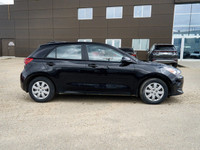 This Kia Rio 5-door delivers a Regular Unleaded I-4 1.6 L/98 engine powering this Variable transmiss... (image 5)
