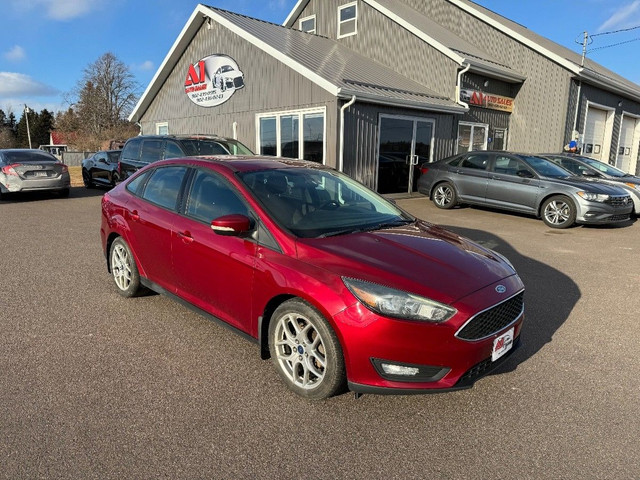 2015 Ford FOCUS SE BACK-UP CAMERA $76 Weekly Tax in in Cars & Trucks in Summerside