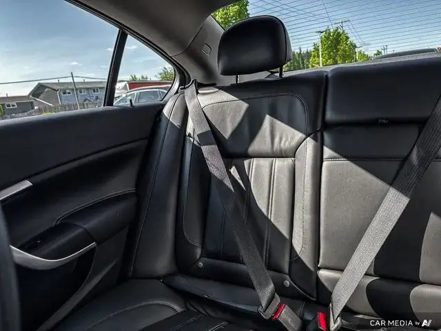 2016 Buick Regal REGAL | POWER MOONROOF | LEATHER FRONT in Cars & Trucks in Prince George - Image 15