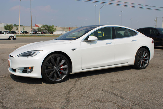 2016 Tesla Model S in Cars & Trucks in Oakville / Halton Region - Image 3