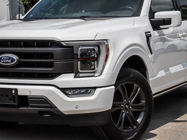 2022 Ford F-150 LARIAT 4WD SuperCrew 5.5' Box in Cars & Trucks in Markham / York Region - Image 2