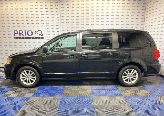 2018 Dodge Grand Caravan in Cars & Trucks in Ottawa - Image 2