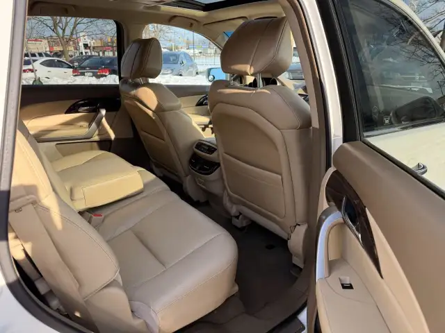 2011 Acura MDX AWD 4dr Tech Pkg in Cars & Trucks in Hamilton - Image 24