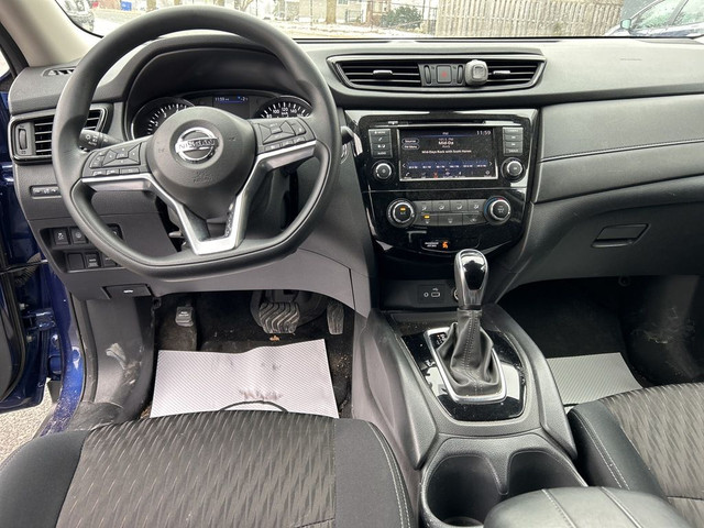  2019 Nissan Rogue SV AWD w/Moonroof/HtdSeats/PwrSeat/RemoteStrt in Cars & Trucks in Kawartha Lakes - Image 2