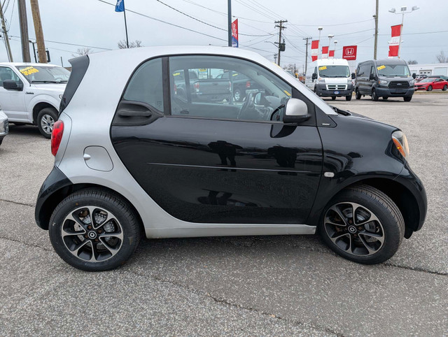 2016 Smart Fortwo Passion in Cars & Trucks in Sarnia - Image 4