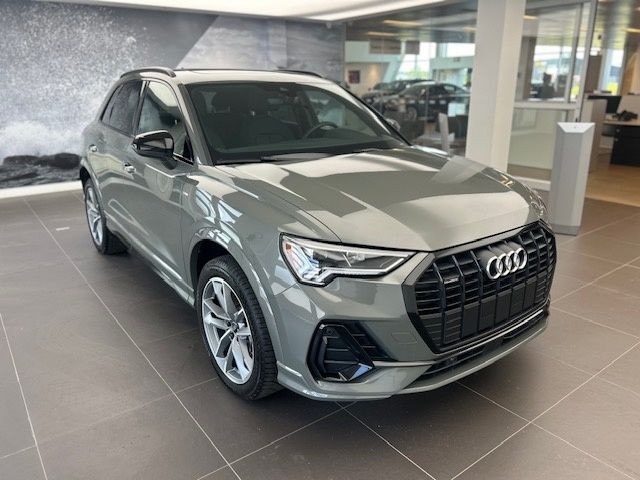 2024 Audi Q3 KOMFORT in Cars & Trucks in Trois-Rivières
