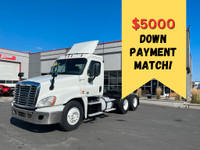  2015 Freightliner Cascadia 450 HP | Tandem Axle Daycab!