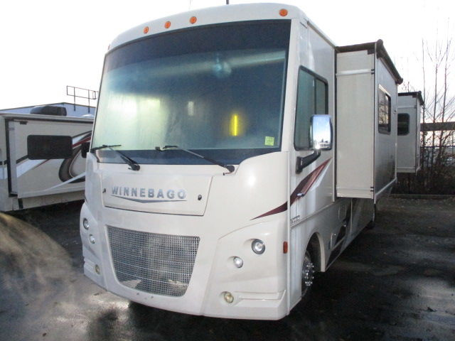2019 Winnebago Vista LX 30T*18 HC #56641 in Travel Trailers & Campers in Abbotsford - Image 4