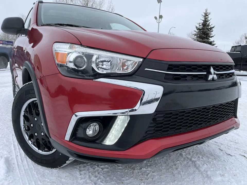2018 Mitsubishi RVR GT AWD | PANO ROOF | REMOTE START | LOW KMS