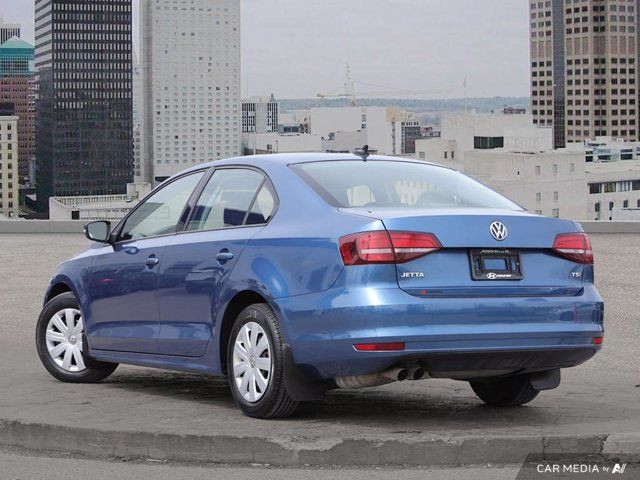 2016 Volkswagen Jetta Sedan Trendline | 3M | No Accidents | 1 in Cars & Trucks in Calgary - Image 4