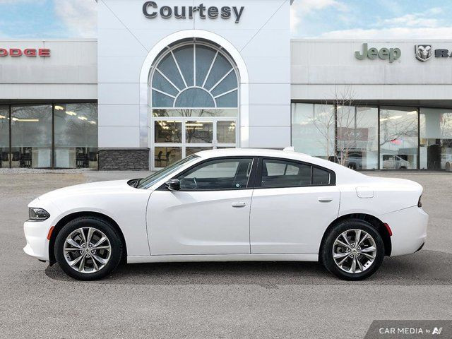 2023 Dodge Charger SXT AWD | Cold Weather Group in Cars & Trucks in Calgary - Image 3