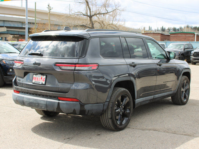 2025 Jeep Grand Cherokee L Altitude in Cars & Trucks in Calgary - Image 3