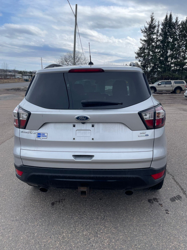 2018 Ford Escape SE in Cars & Trucks in Pembroke - Image 3