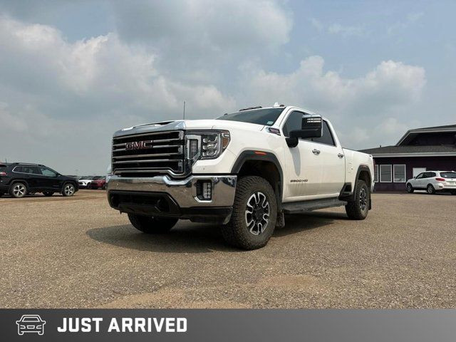 2020 GMC Sierra 3500HD SLT in Cars & Trucks in Saskatoon