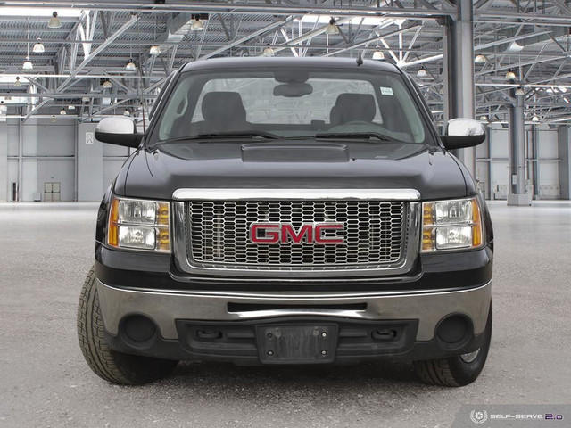  2011 GMC Sierra 1500 Extended Cab | Nevada Edition | AS IS | 4X in Cars & Trucks in Mississauga / Peel Region - Image 2