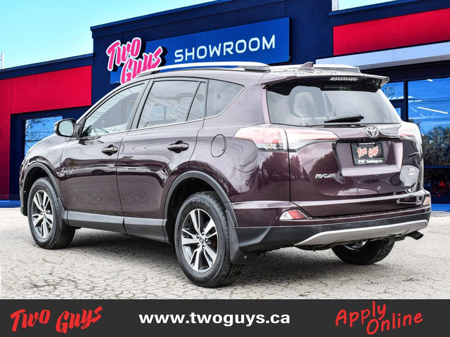 2016 Toyota RAV4 AWD 4dr XLE Back Up Camera Sunroof Htd Front Se in Cars & Trucks in St. Catharines - Image 4