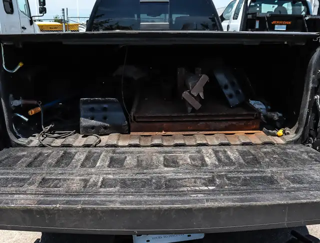 2019 GMC Sierra 3500 HD UNDERBODY WRECKER | DENALI CREW CAB  LON in Cars & Trucks in Oakville / Halton Region - Image 7