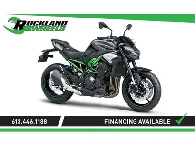 2025 Kawasaki Z900 La Kawasaki Z900 est une moto naked dynamique et palpitante qui allie un design f...