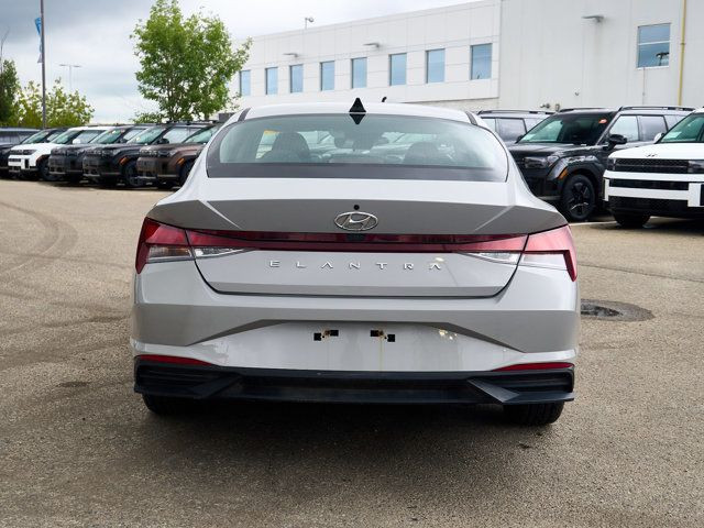 2022 Hyundai Elantra Preferred Tech | Certified Inspection in Cars & Trucks in Edmonton - Image 4