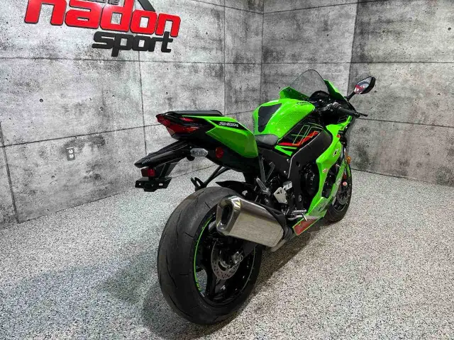 2024 KAWASAKI ZX-10R KRT *2416KM* in Sport Touring in Laval / North Shore - Image 6