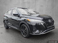 This Front-Wheel Drive vehicle offers heated front seats, a heated steering wheel, and Remote Engine... (image 7)
