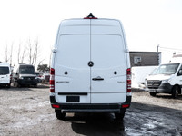 Introducing the 2018 Mercedes-Benz Sprinter 2500 170-in. WBbuilt for performance, efficiency, and ve... (image 4)