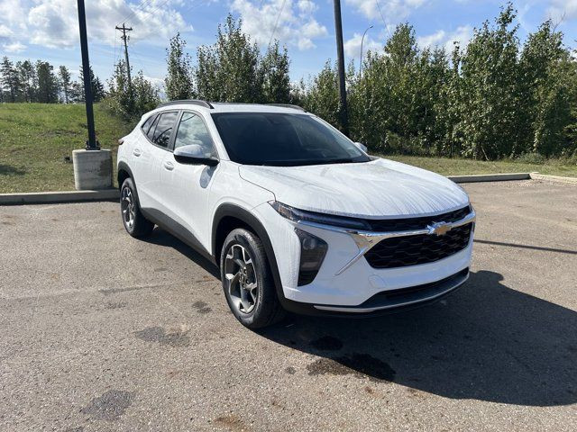 2025 Chevrolet Trax LT in Cars & Trucks in Fort McMurray - Image 3