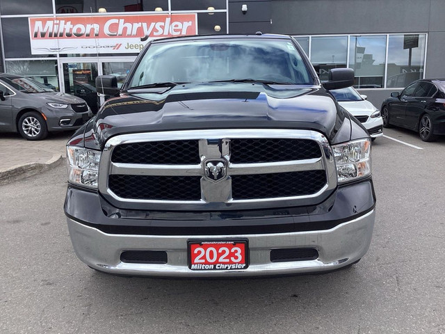 2023 Ram 1500 Classic 5.7L HEMI, CREW SLT 4X4 in Cars & Trucks in Oakville / Halton Region - Image 2