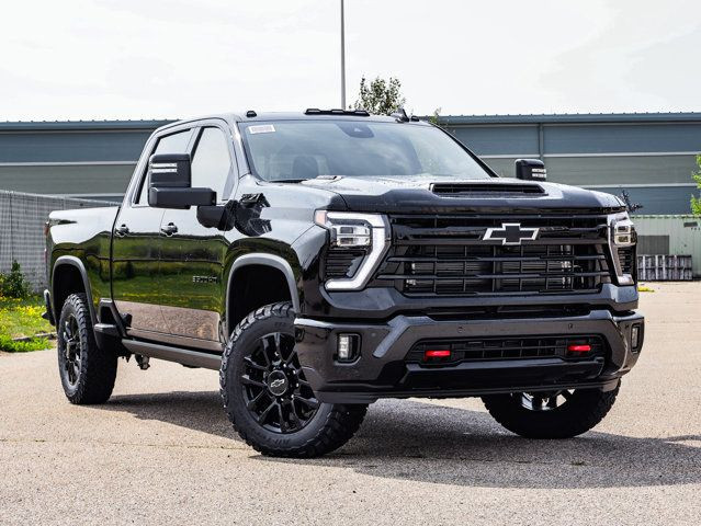 2025 Chevrolet Silverado 3500HD LTZ in Cars & Trucks in Strathcona County - Image 2