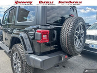 2025 JEEP WRANGLER SAHARA 4X4 Black Black Interior with Cloth Low Back Bucket Seats 3.6L V6 Engine -... (image 9)