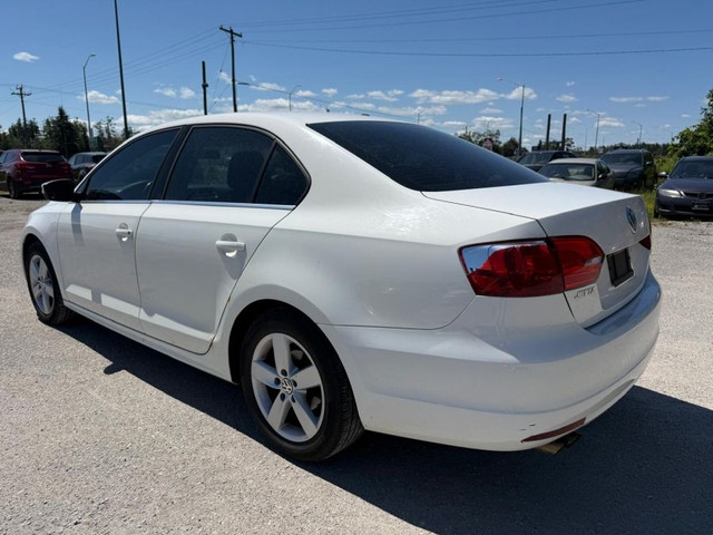 2013 VOLKSWAGEN JETTA TDI COMFORTLINE | CLEAN CARFAX in Cars & Trucks in Barrie - Image 3
