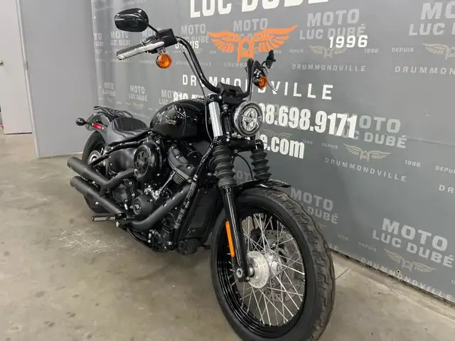 2018 Harley-Davidson FXBB Street Bob in Street, Cruisers & Choppers in Drummondville - Image 4