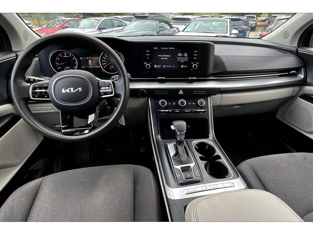 2022 Kia Carnival LX in Cars & Trucks in Barrie - Image 4