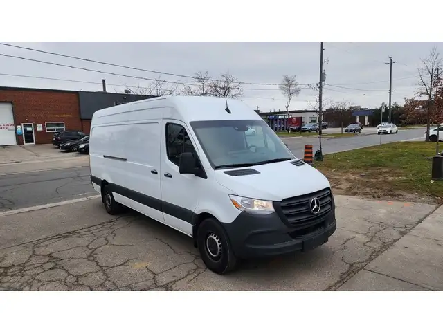 2021 Mercedes-Benz Sprinter Cargo Van 2500 - 170WB - 4cylDiesel  in Cars & Trucks in City of Toronto - Image 4