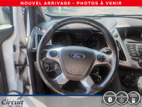 Le Ford Transit Connect XLT 2018 est un fourgon compact parfait pour les travailleurs urbains. Prati... (image 6)