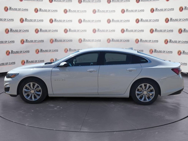 2022 Chevrolet Malibu 4dr Sdn LT in Cars & Trucks in Medicine Hat - Image 2