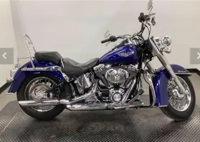 Welcome New Riders! Financing Options Available! This Softail Deluxe only only has 42,946 miles or 6...