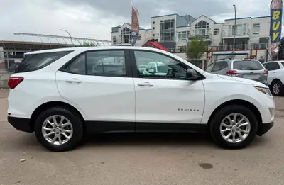 **CARS TRUCKS SUV 4X4 VAN AWD EDMONTON FINANCING AVAILABLE EASY FINANCING ** 2020 CHEVROLET EQUINOX...