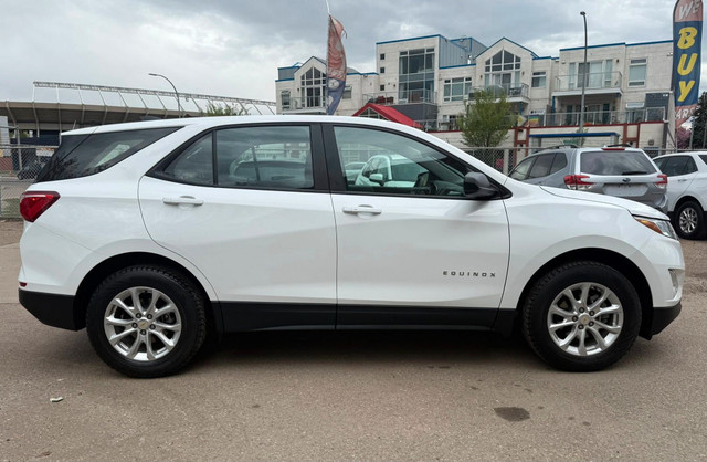 2020 CHEVY EQUINOX AWD LOW KMS WE FINANCE ALL CREDIT in Cars & Trucks in Edmonton