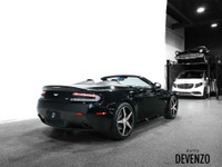 VENDU!!! 2015 Aston Martin Vantage GT V8 Convertible, Jet Black on Black/Red Accent, 5 Spoke Diamond... (image 5)