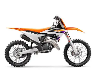 Engine Type: Single-Cylinder Displacement: 21.3 cu. in. (349.7 cc) Bore and Stroke: Bore: 3.46 in. (...